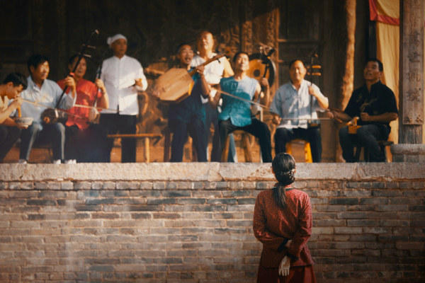 Listen to a song "Huayin Lao Qiang"