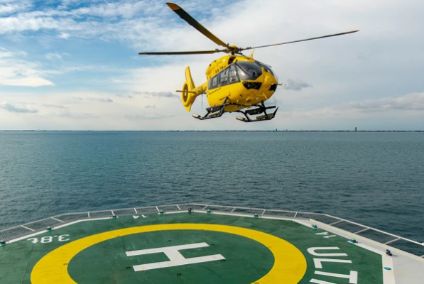 Flightseeing in the Antarctic, Aboard Ultramarine