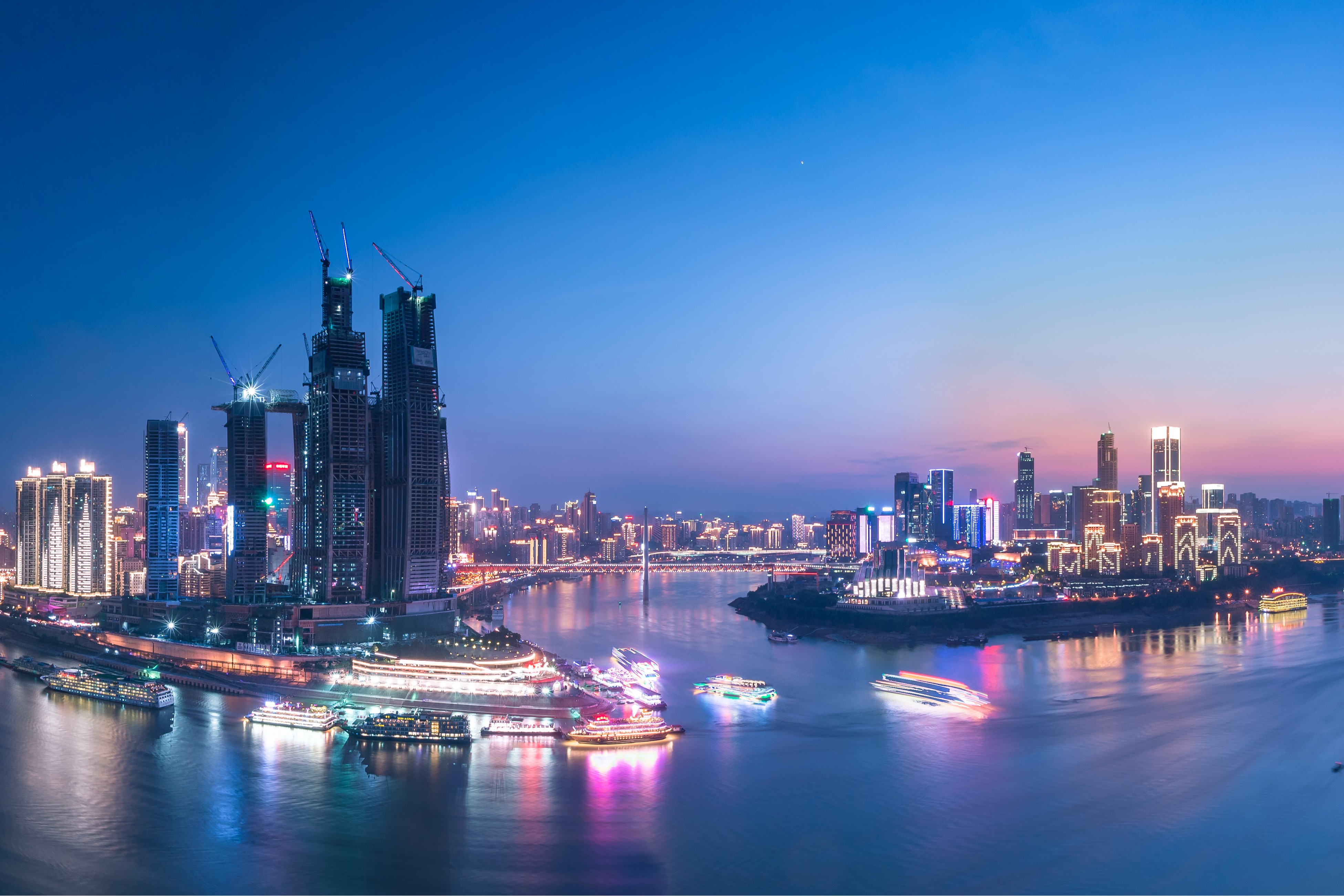 Chongqing Two Rivers night tour