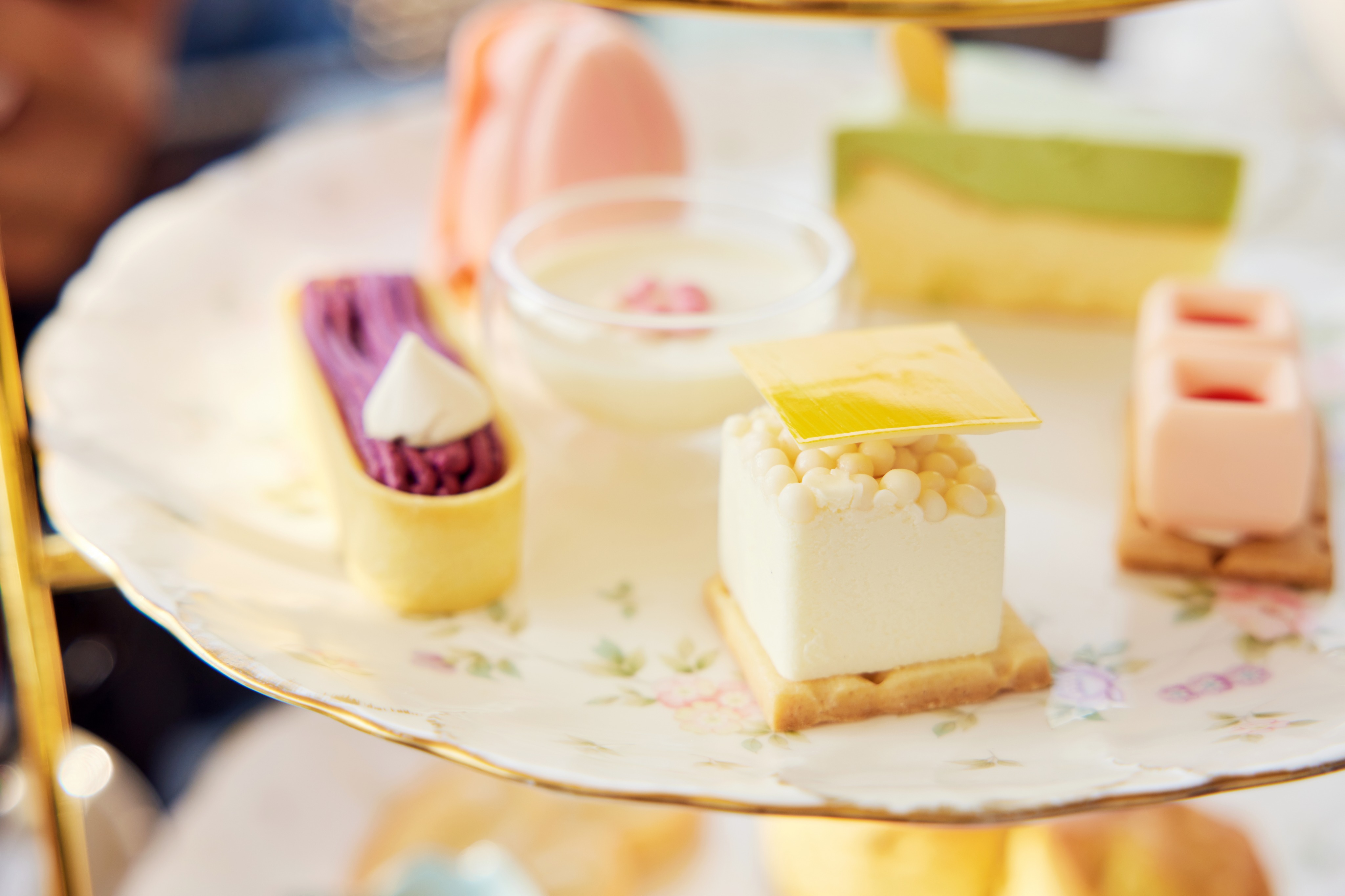 Cloud Sightseeing Afternoon Tea